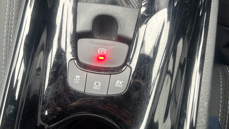 Toyota C-HR 1.8 Hybrid Design 5dr CVT Hybrid Hatchback